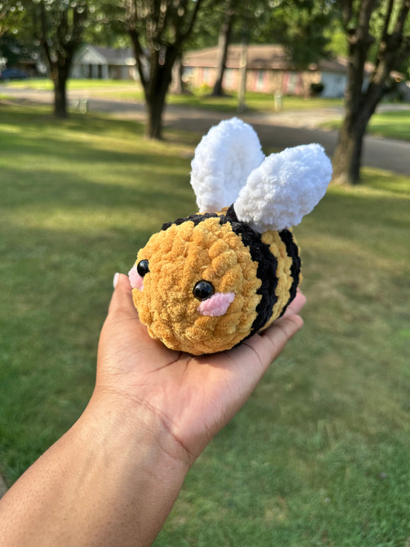 Chunky Bee Plushie